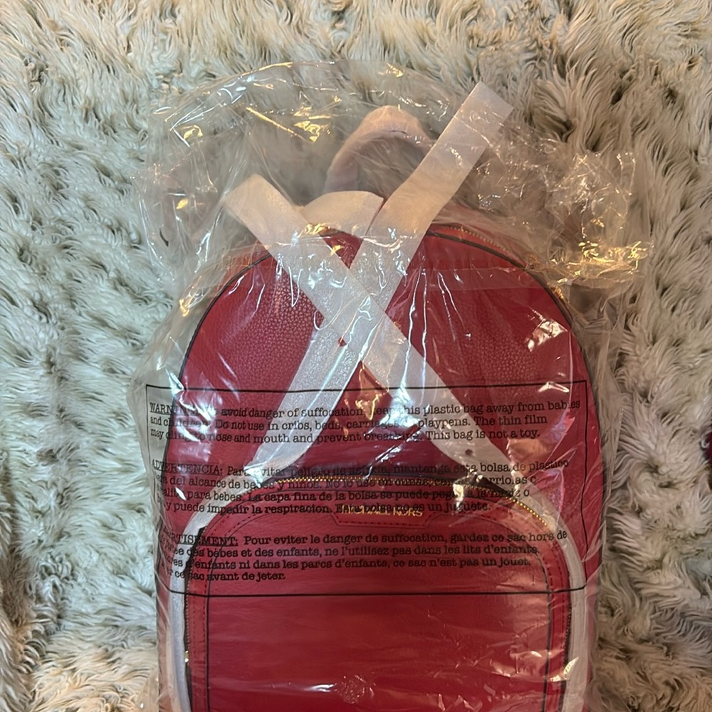 Unused Michael Kors Large in Red